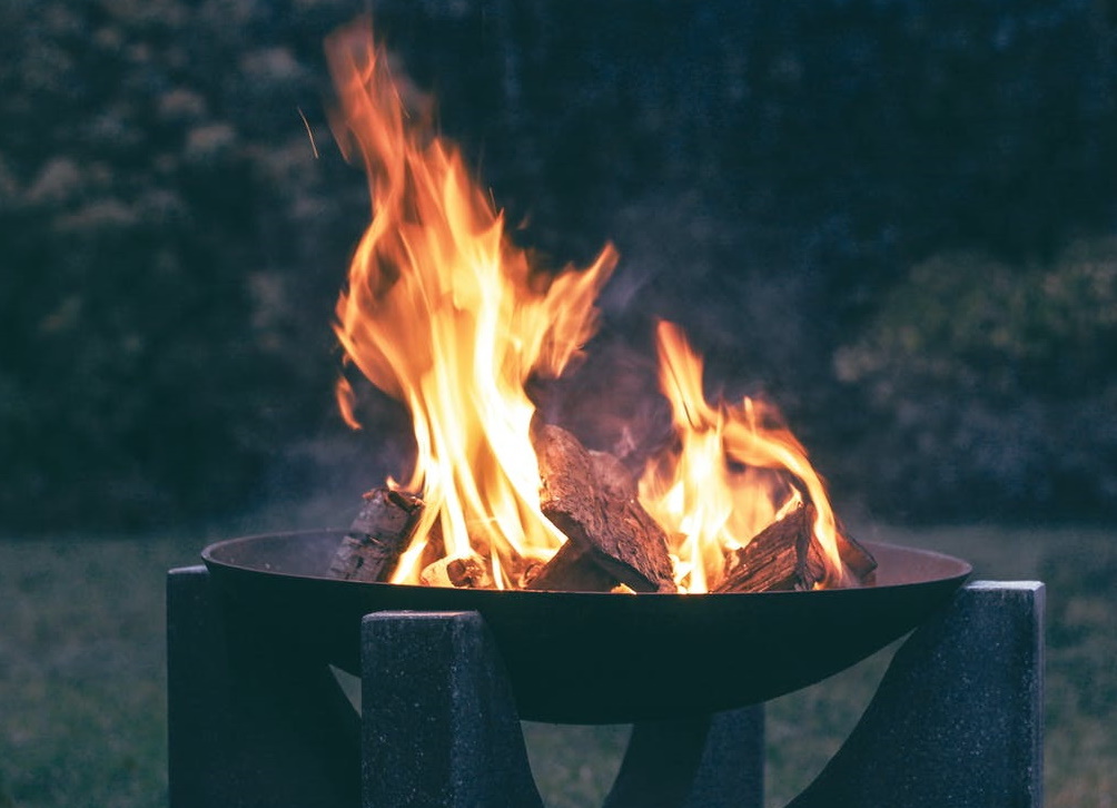 Ember from Fire Pit Sparks House Fire