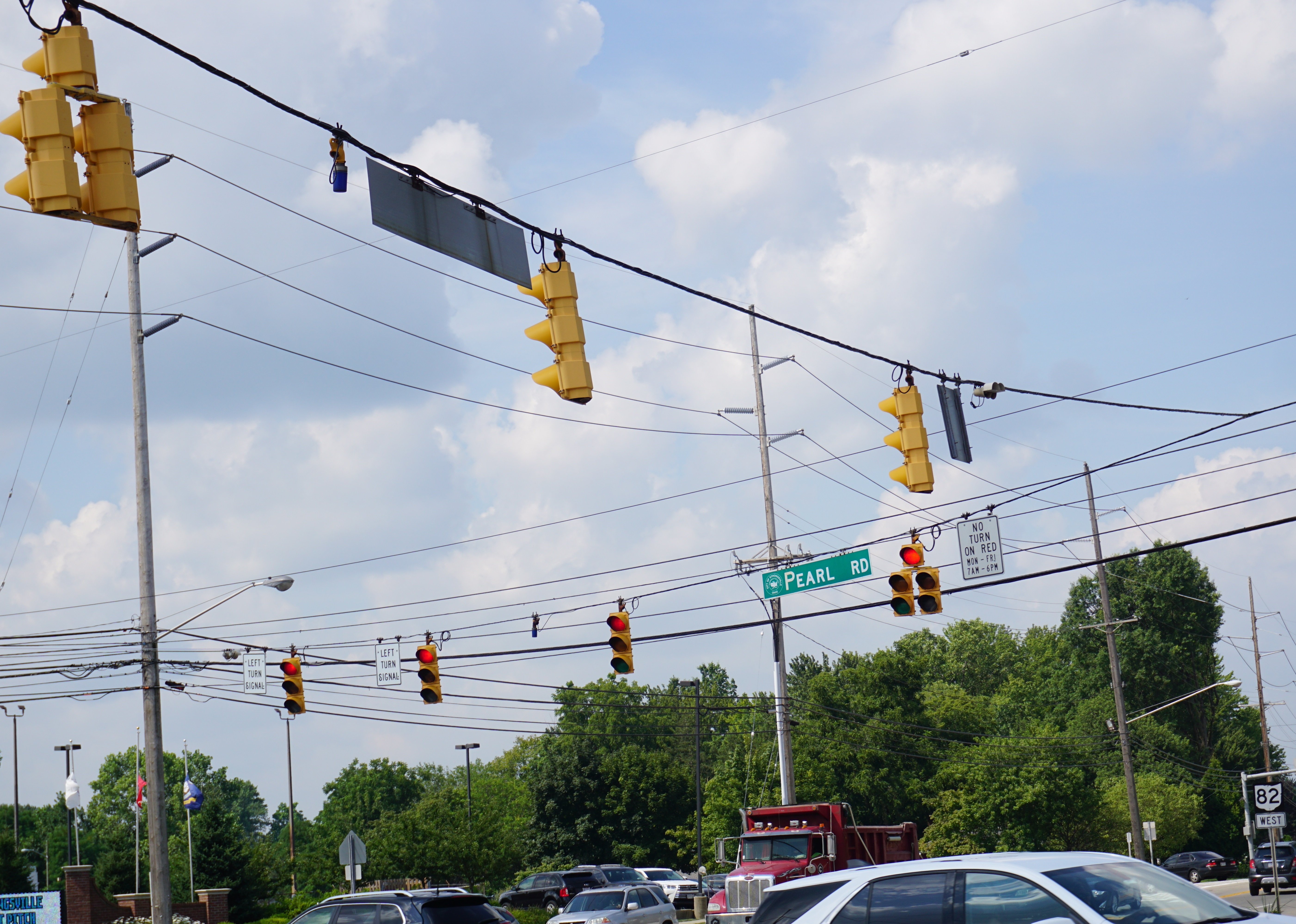Project to Improve Safety at Pearl and Royalton 